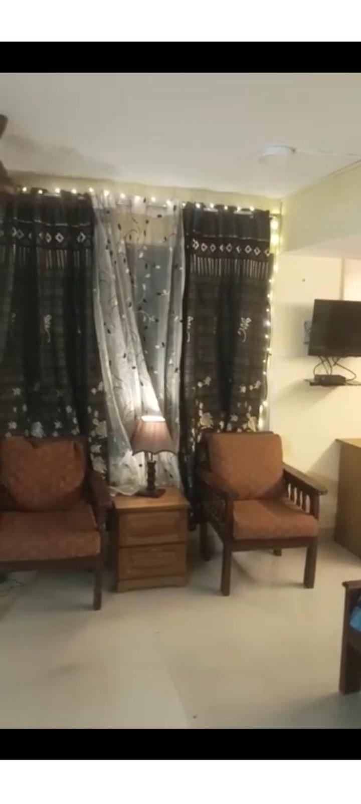 Apartment Happy